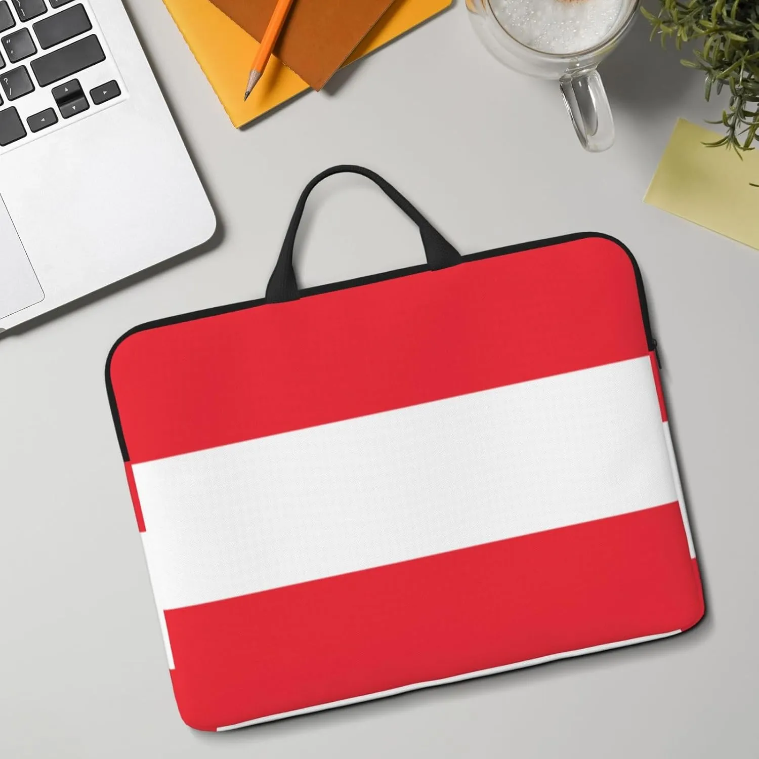 Austrian Flag 14 Inch Laptop Case, Water-Resistant and Shockproof Computer Cases for Laptopsï¼ŒSuitable for Daily Travel