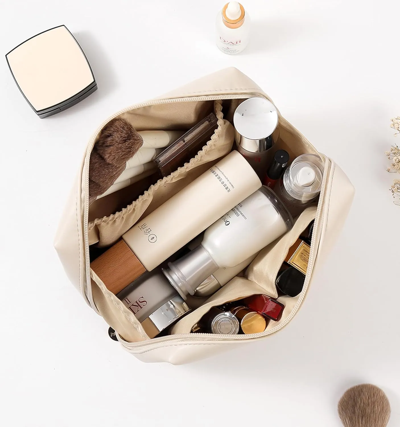 Aveniee Small Travel Makeup Bag Organizer, Cute Make up Bag for Purses, Vegan Leather Cosmetic Pouch with Zipper, Travel Toiletry Bag for Women, Wide-open Travel Essentials with Brush Pockets, Beige