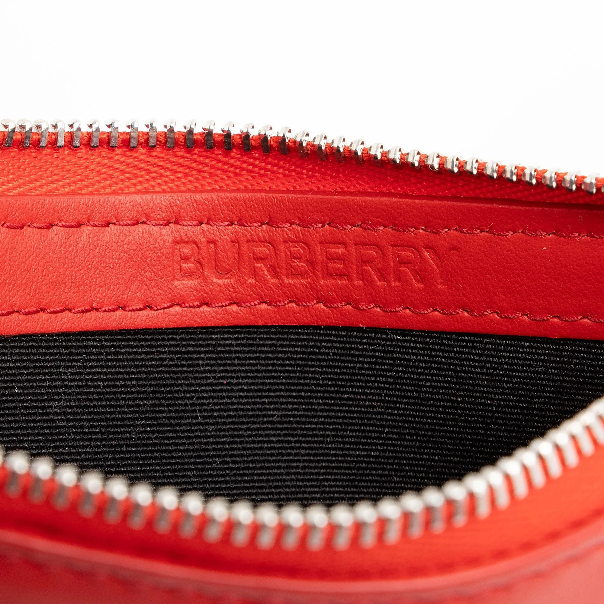 Burberry Leather Logo Alwyn Zip Card Case (SHF-raRJkL)