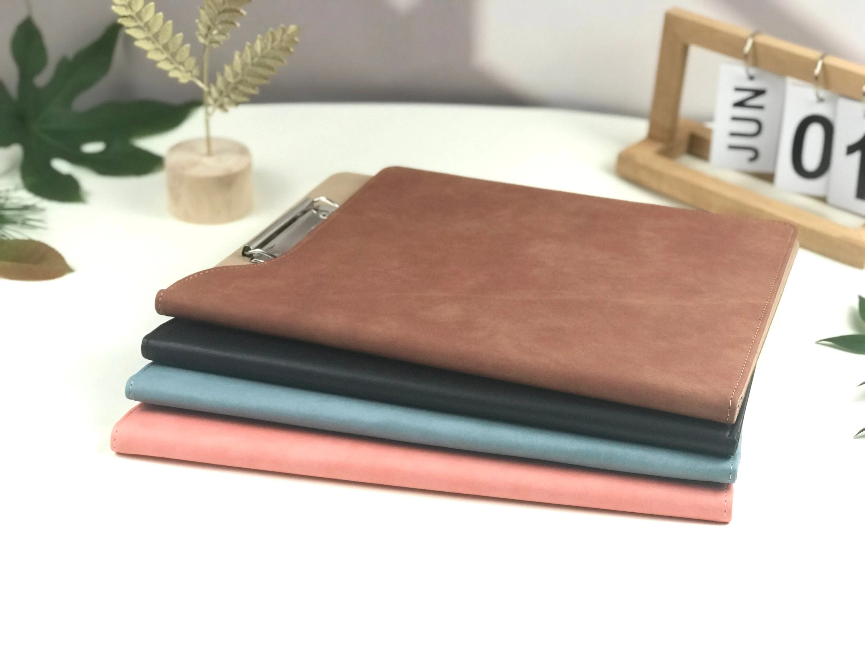 Custom Leather Portfolio, Vegan Leather Clipboard with Personalised Engraving, Fits for A4/ Legal paper, Document Holder, School/Office Gift