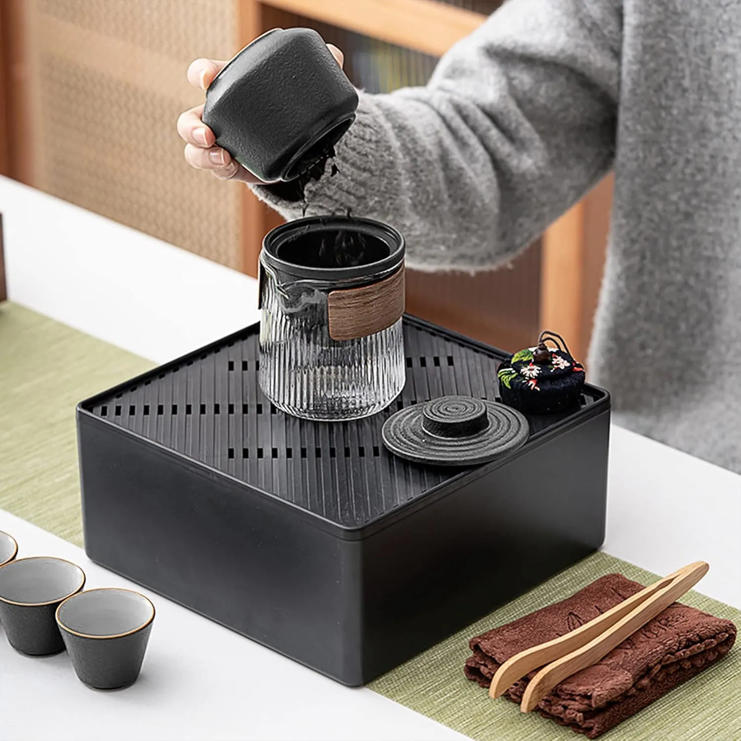 fanquare Chinese Black Kungfu Tea Set, Japanese Portable Tea Set with Tray, Ceramic Travel Tea Set, Gift Tea Set for Adults