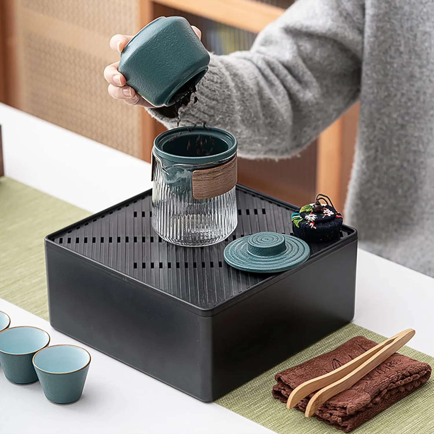 fanquare Chinese Green Ceramic Kungfu Tea Set, Japanese Travel Tea Set with Tray, Portable Bag, Glass Teapot with Tea cups