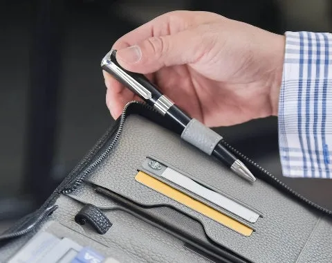 Hudson Passport Wallet