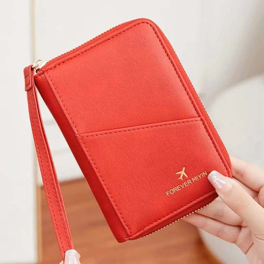 Light | RFID-safe travel wallet