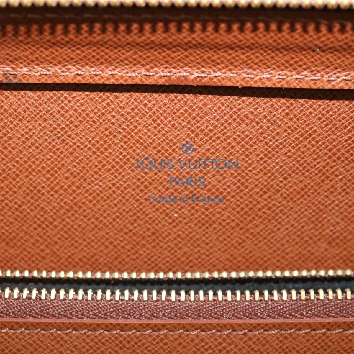 LOUIS VUITTON Valtec Briefcase Nomad Leather Beige M99071 LV Auth 32637A