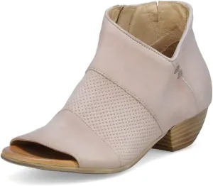 Miz Mooz Clermont Women's Leather Sandal