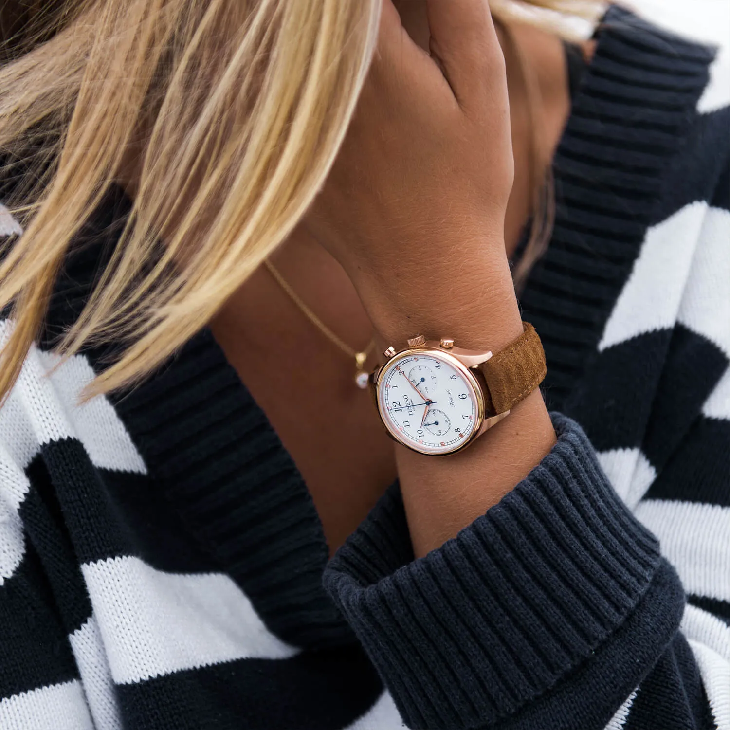 SUEDE STRAP – BROWN
