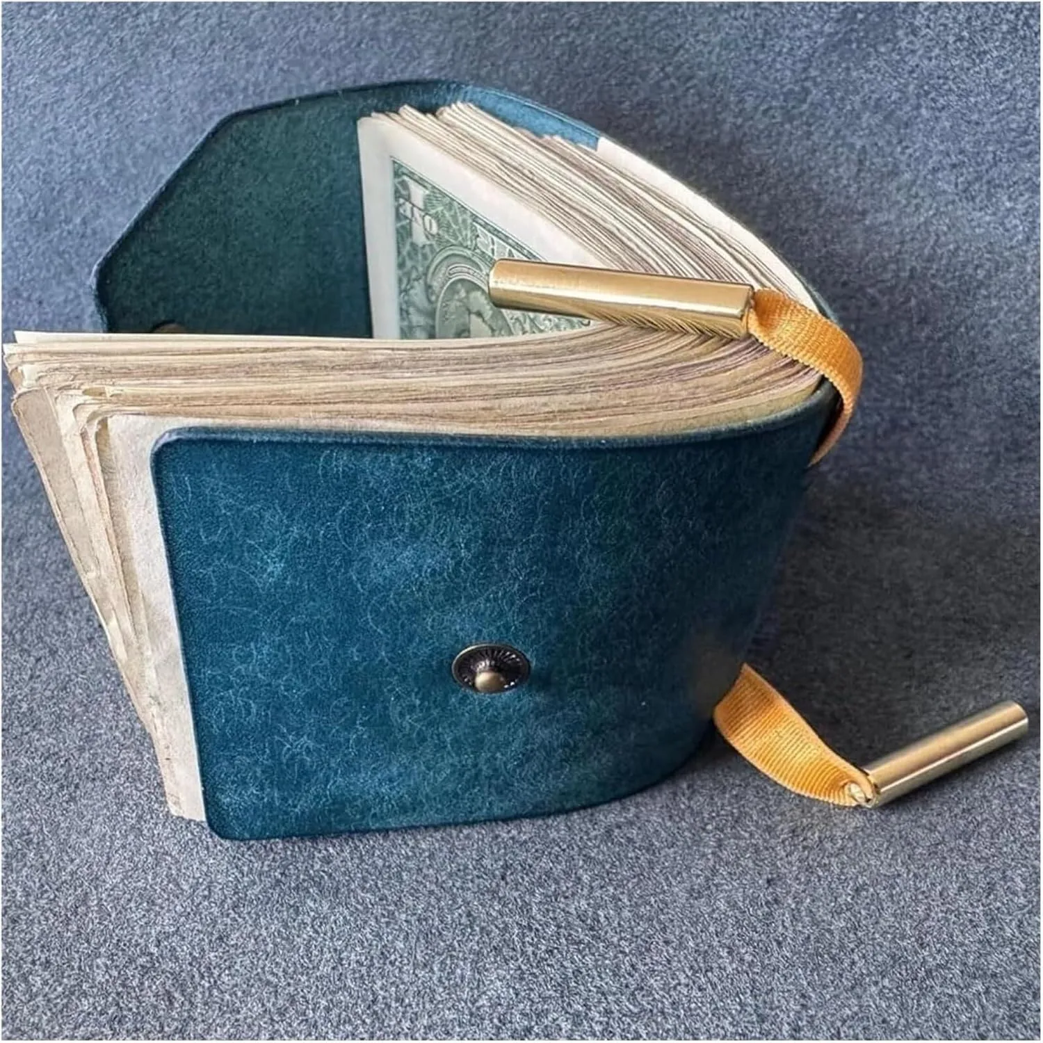 The Cash Wrap Wallet Fast Cash Access Money Holder Handy Purse Bands with Magnetic Clasp(Green Red)