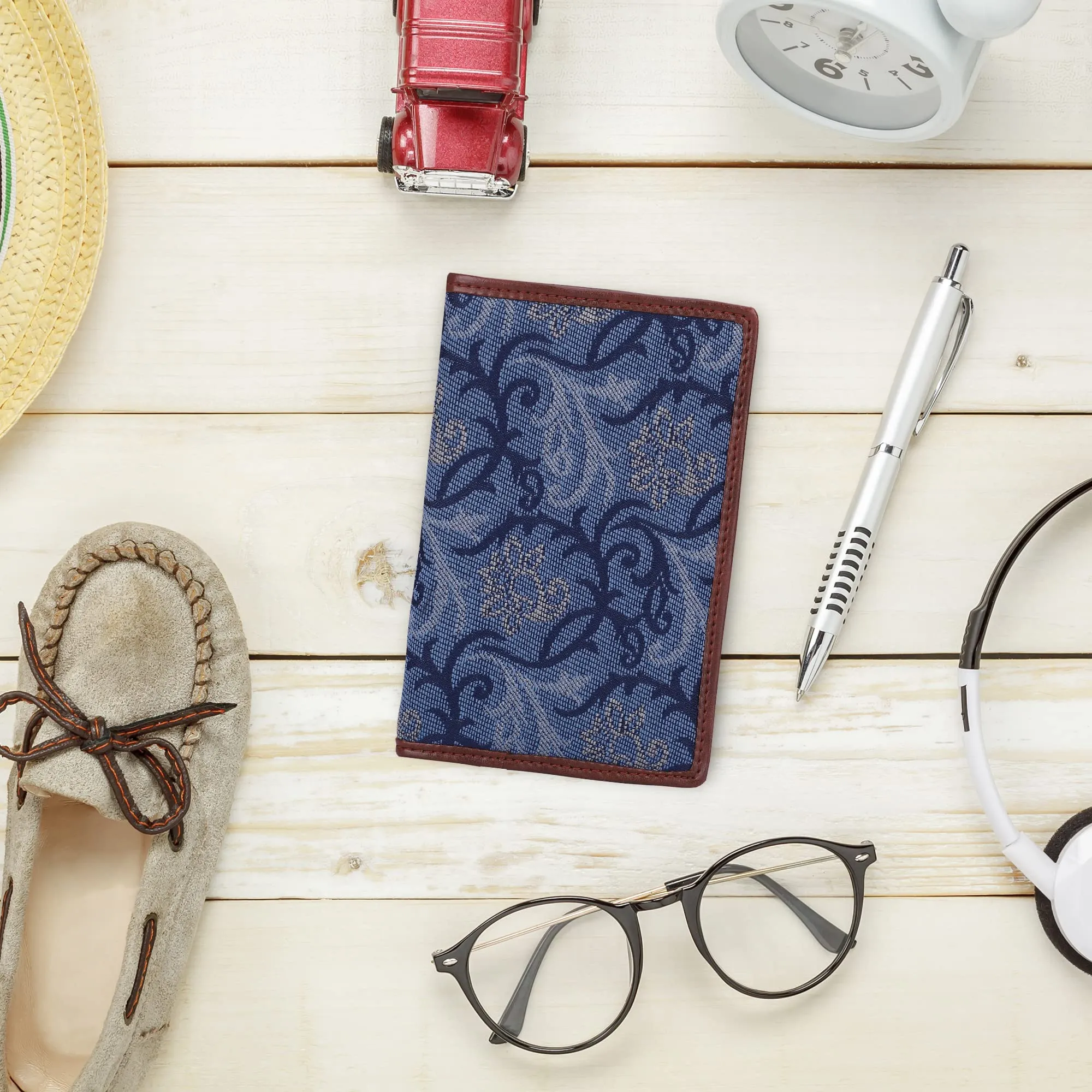 THE CLOWNFISH Glamour Fold Series Tapestry Fabric & Faux Leather Unisex Passport Wallet Travel Document Organizer (Magenta-Floral)
