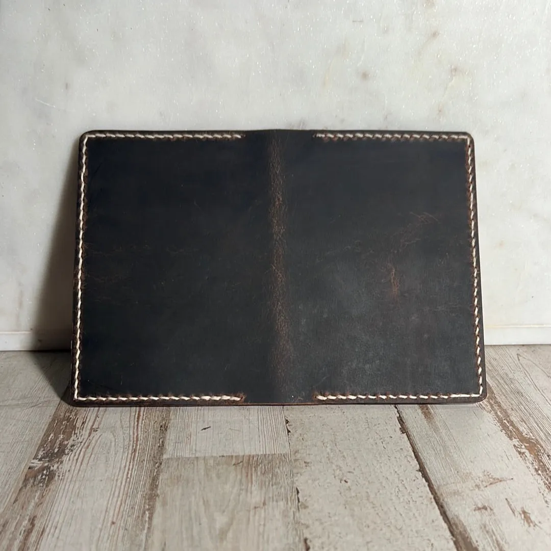 The Traveler - Passport Wallet
