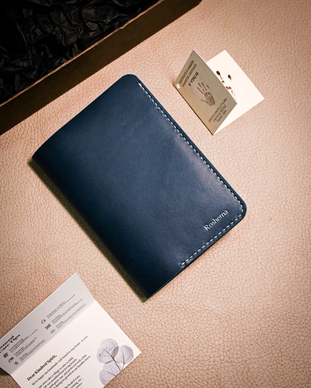 Traveil Passport Cover
