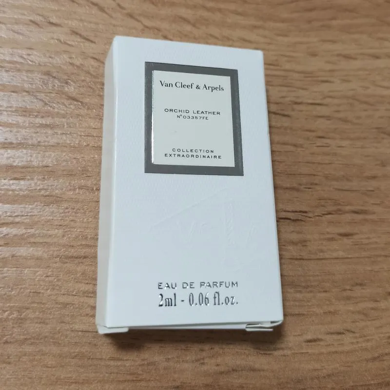 Van Cleef & Arpels Orchid Leather 2ml 0.06 fl. o.z. official perfume sample perfume tester